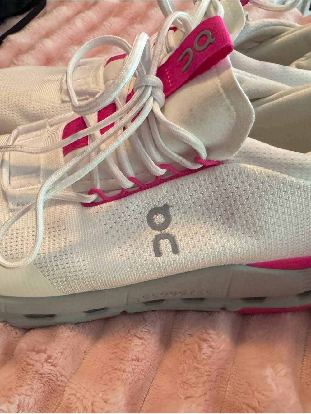 On Running Women’s White and Hot Pink Cloud-Style Trainers